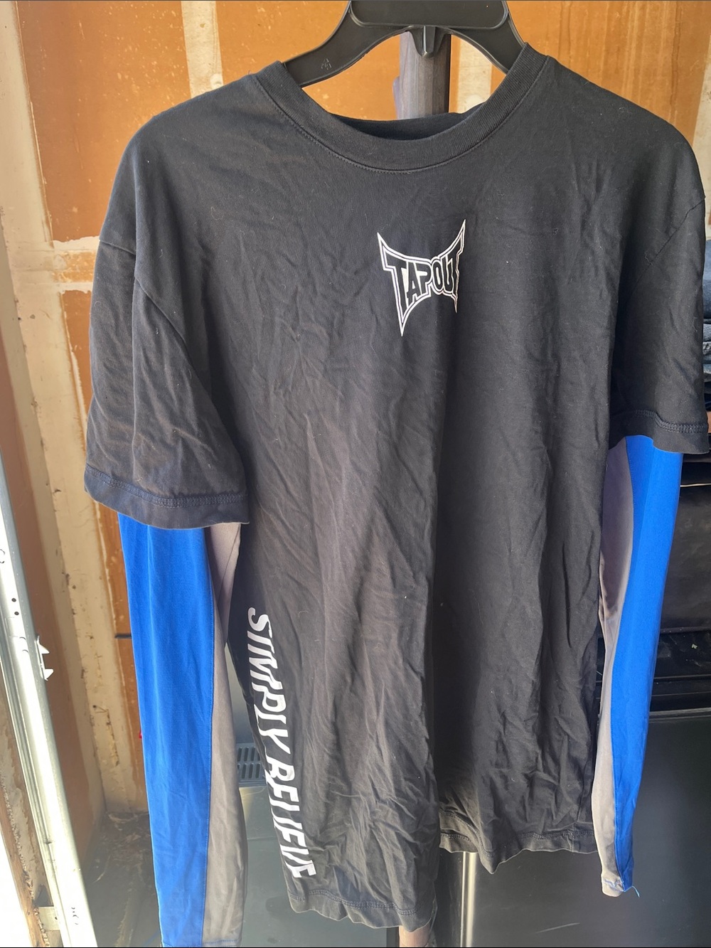 Tapout Black Short-Sleeve Tee with Blue Layered Sleeves
